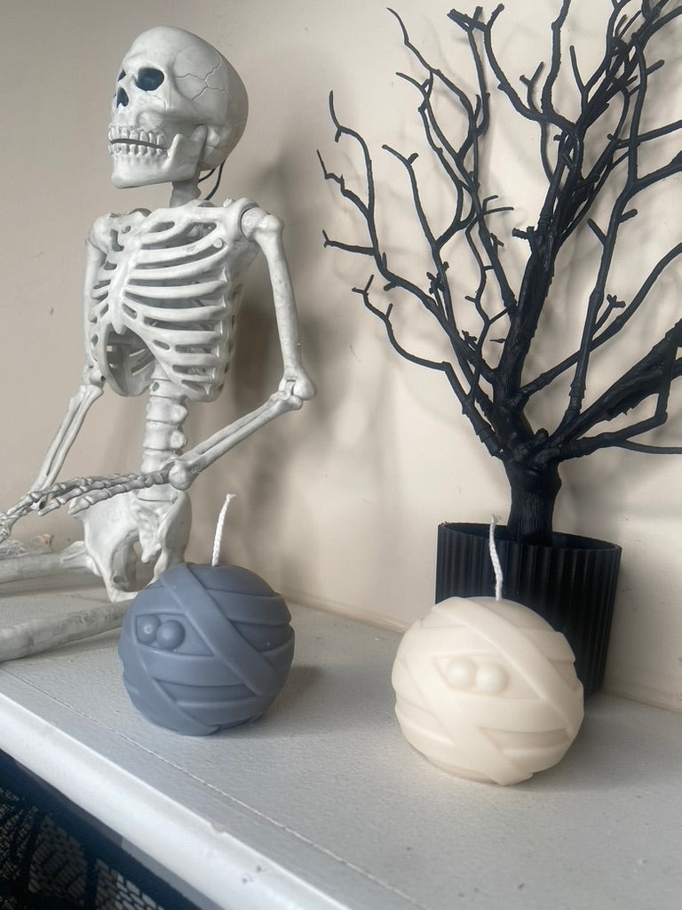 Marvin the mummy candle