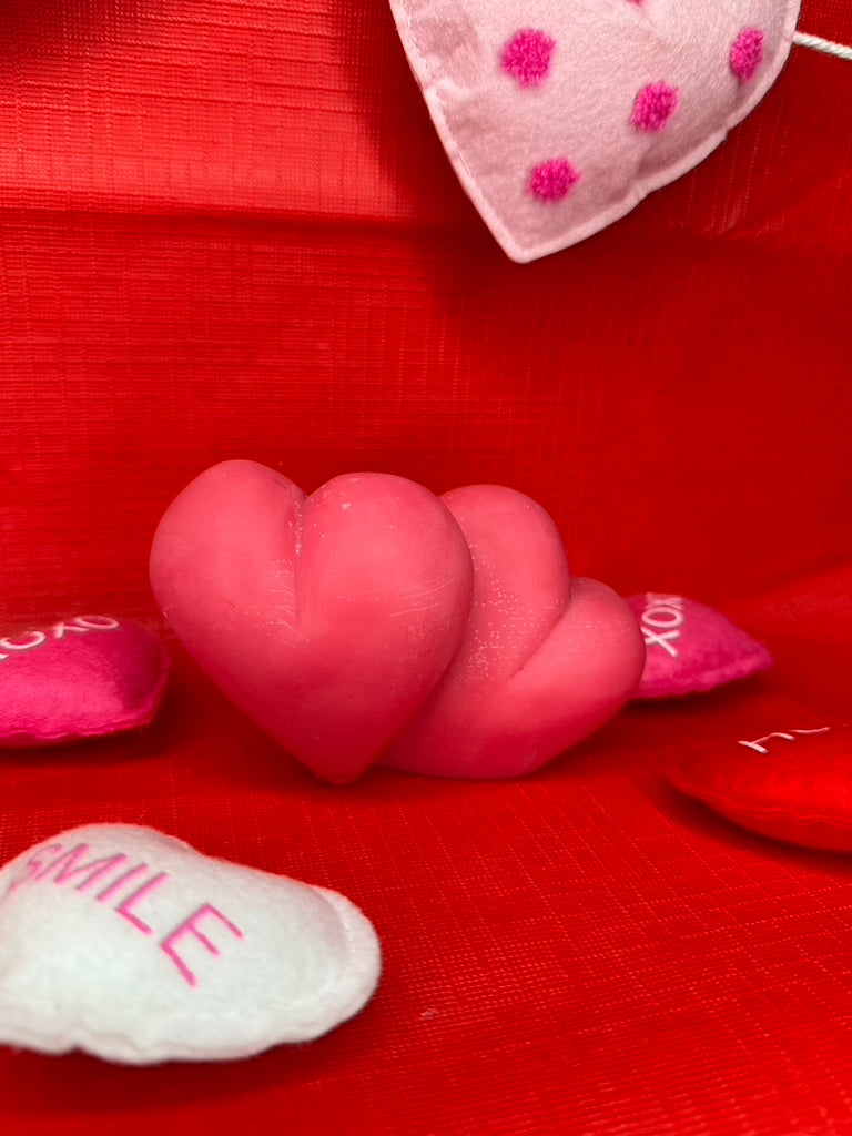 Double Hearts Candle