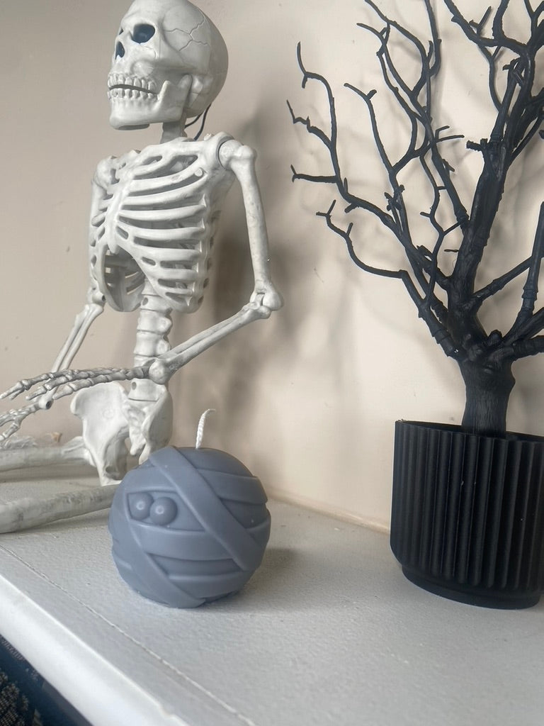 Marvin the mummy candle