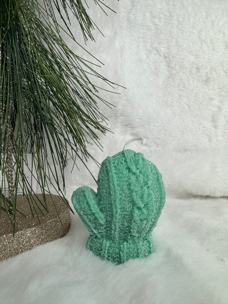 MItten candle