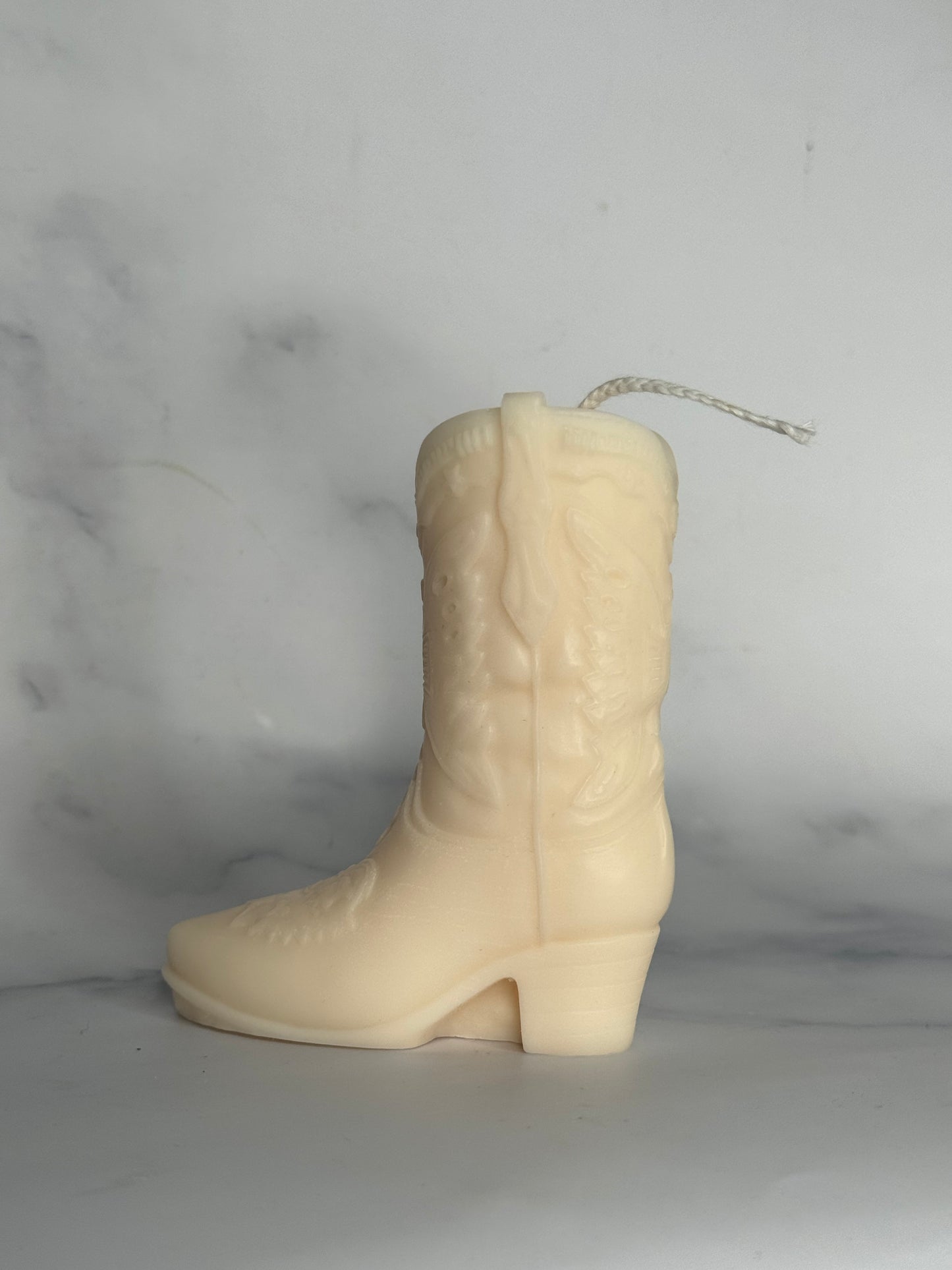 The Keith cowboy boot candle