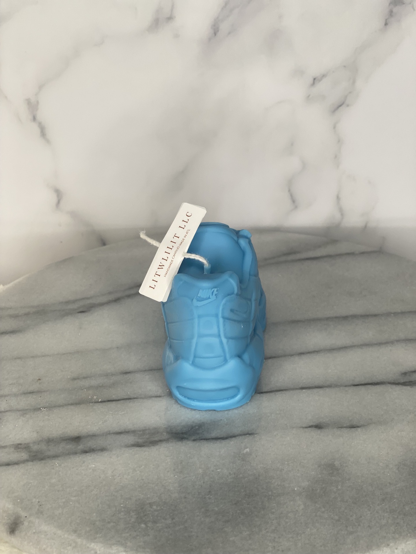 95's Kicks Candle