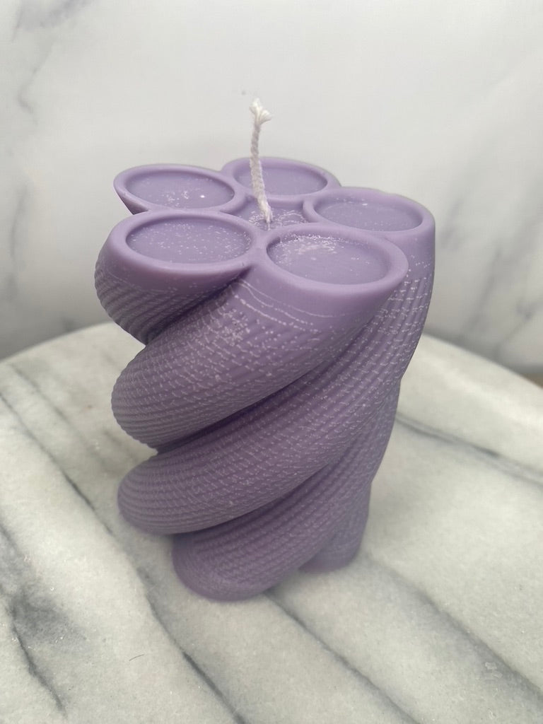 Twisted Ribbed Candle