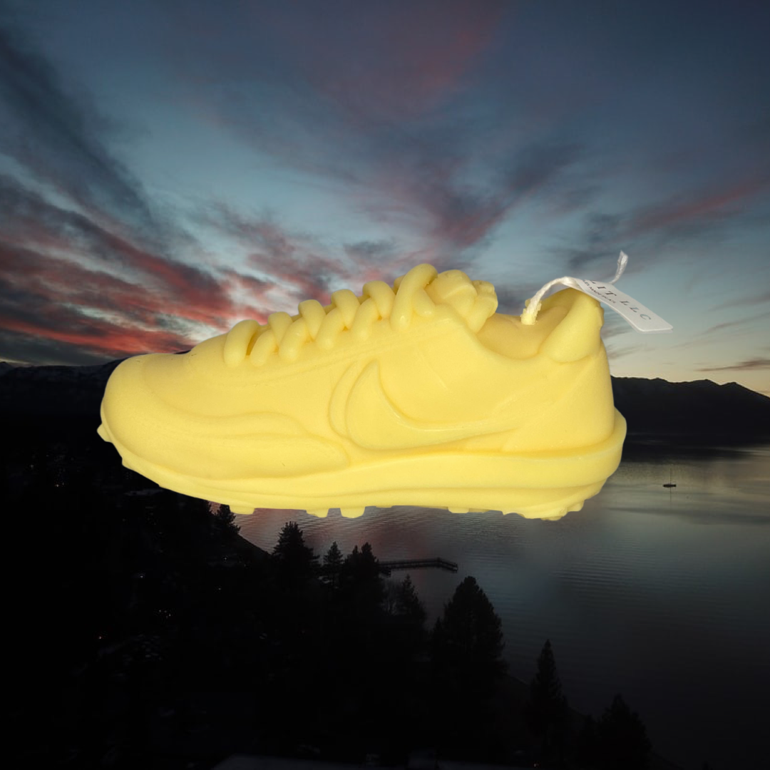 Sacai Kicks Candle