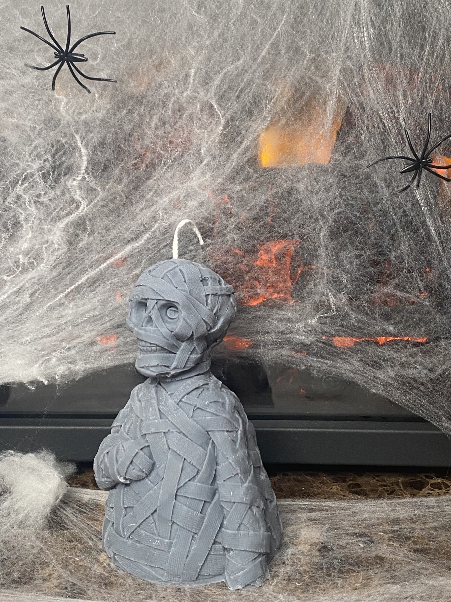 Mummy Candle