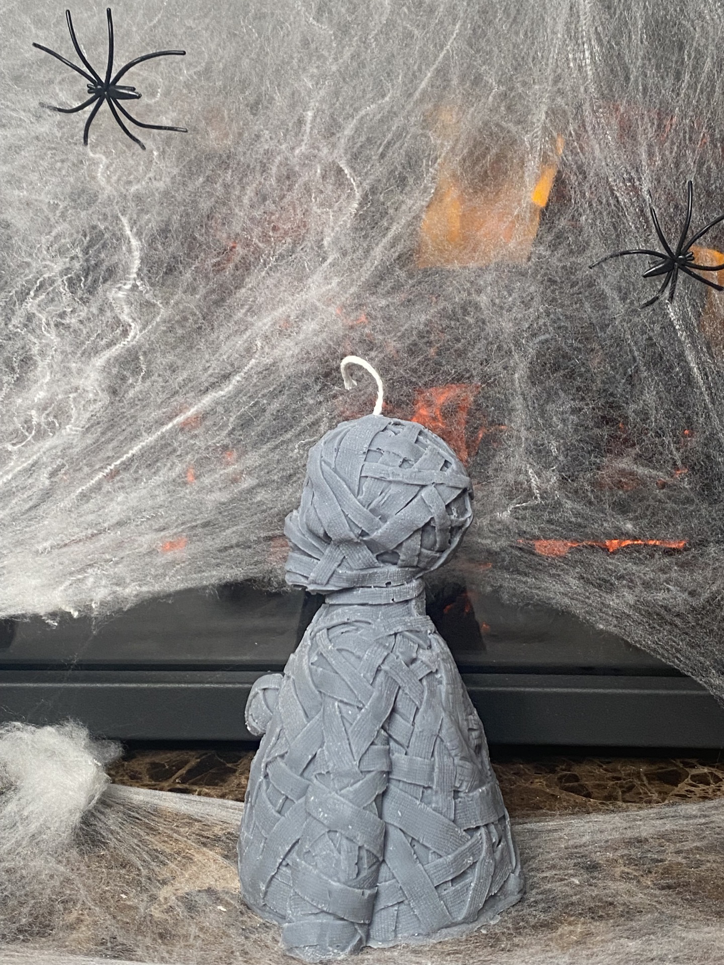 Mummy Candle