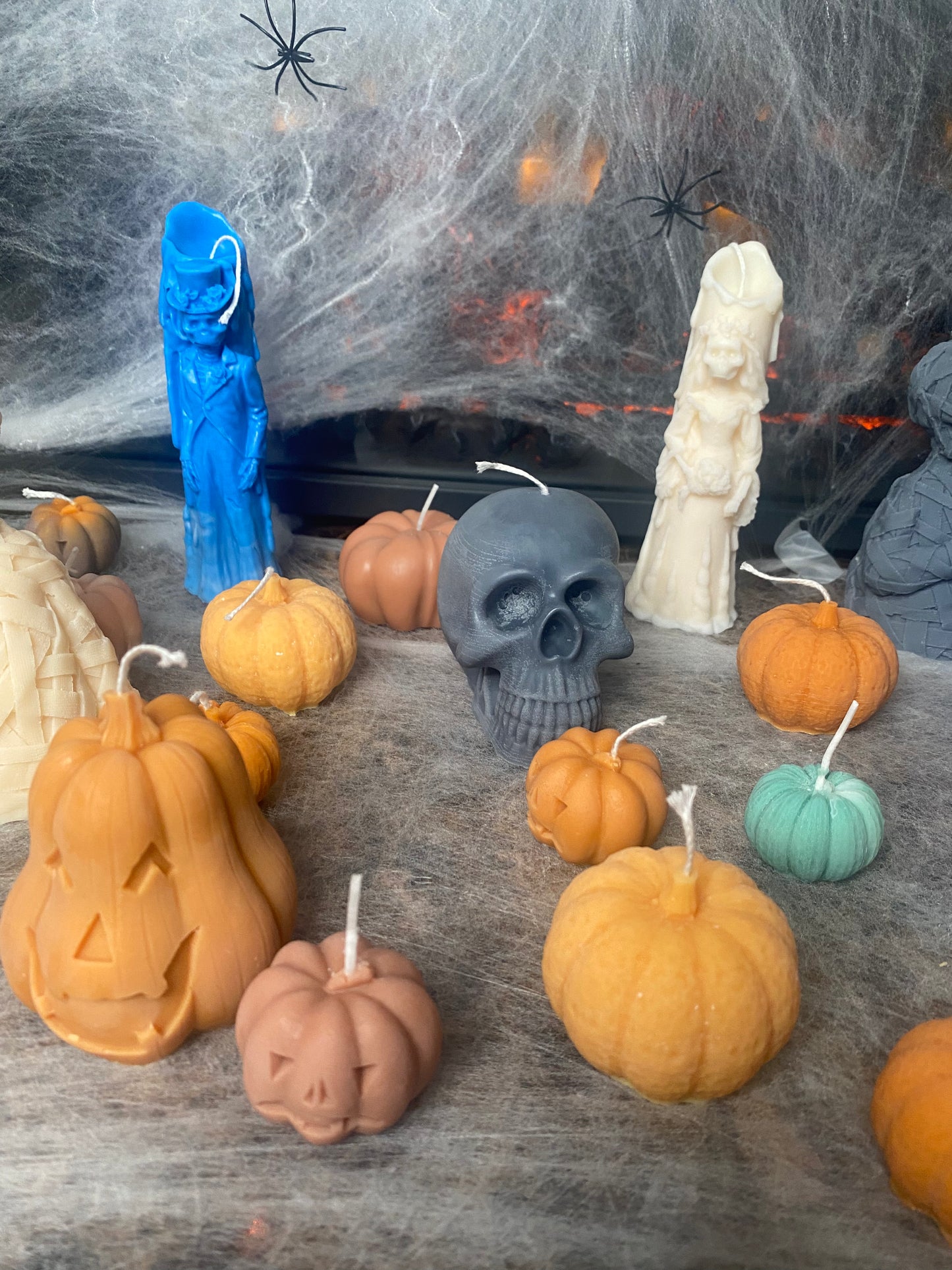 Jack-O-Lantern candle