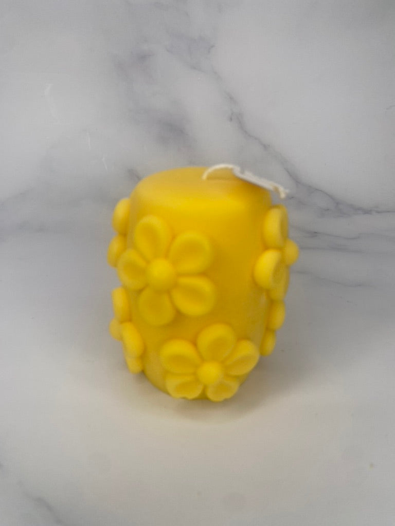 Daisy Blossom Candle