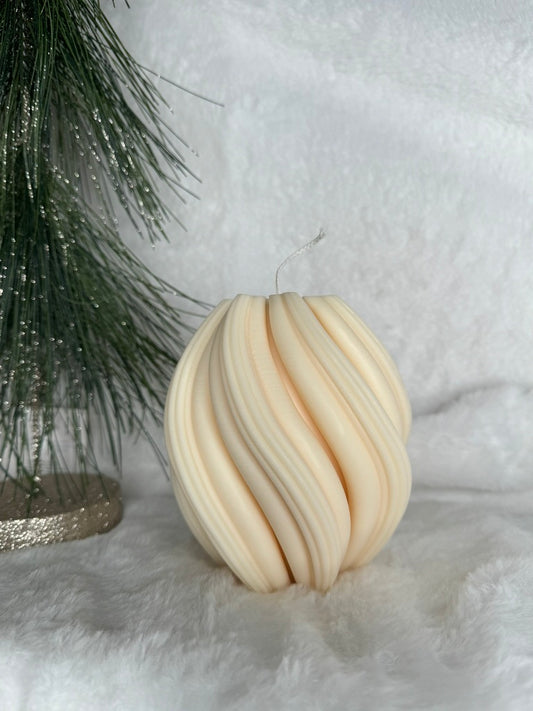 Snow flake swirl candle